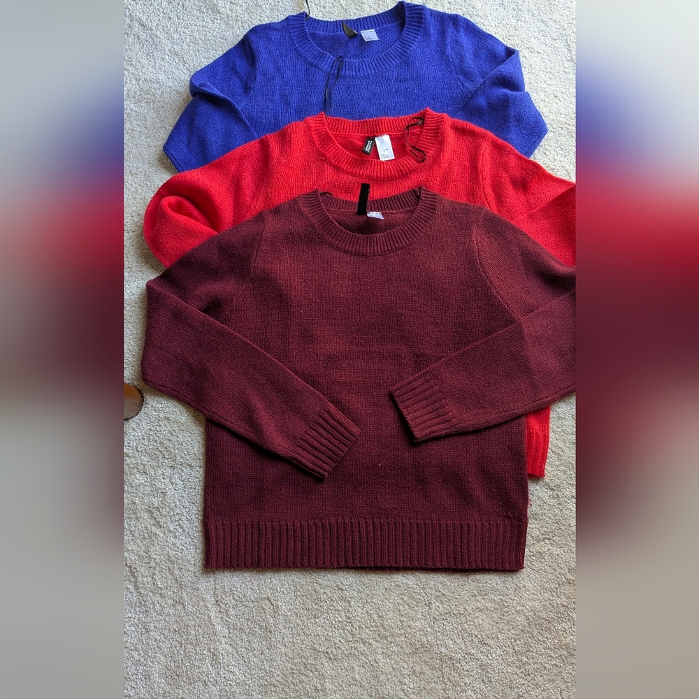 H&M Set of 3 Knit Sweaters in Blue, Red, and Burgundy -
